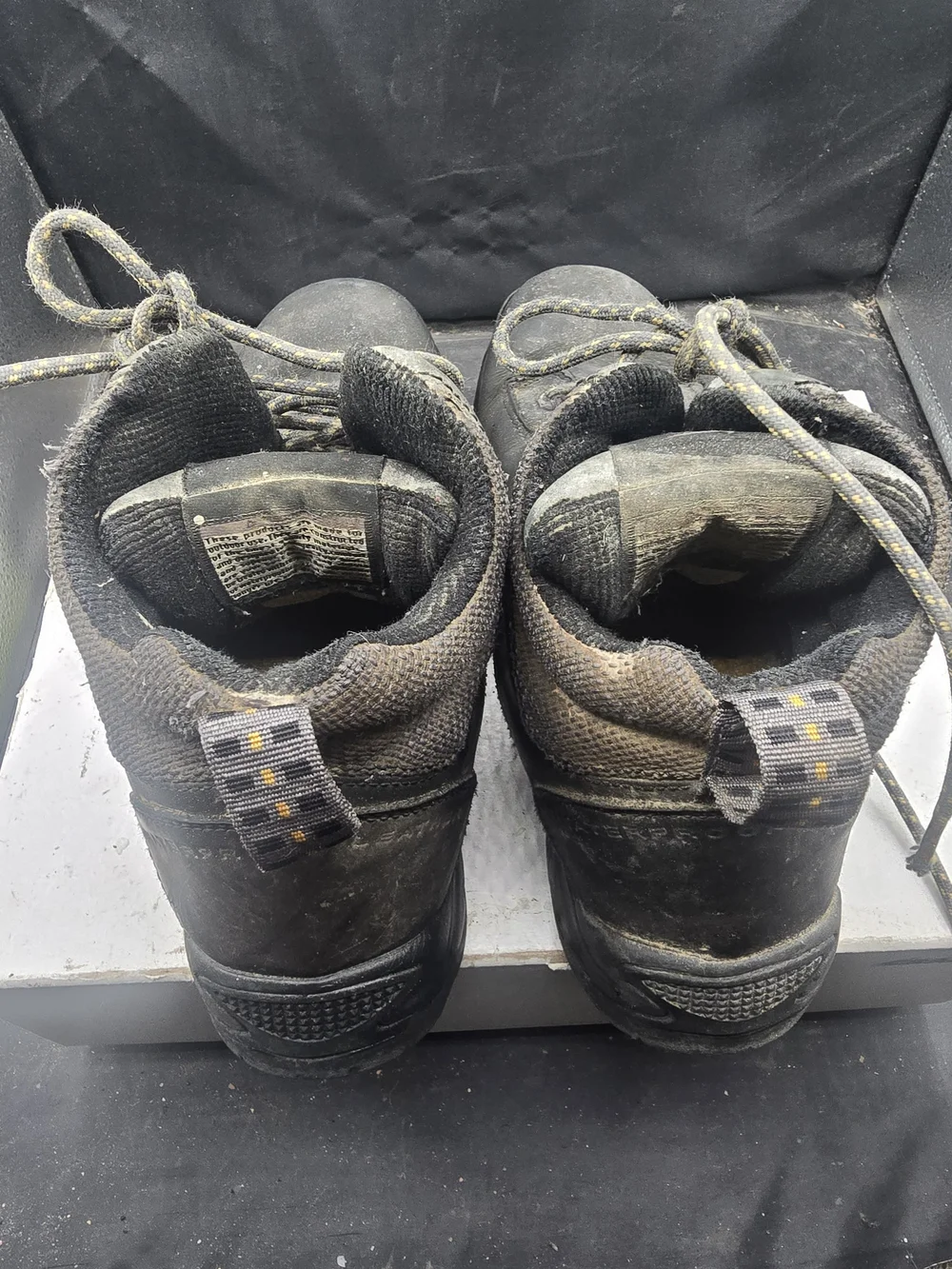 Nike Black Lace-Up Work Boots with Padded Tongue